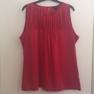 Red Banana Republic shell